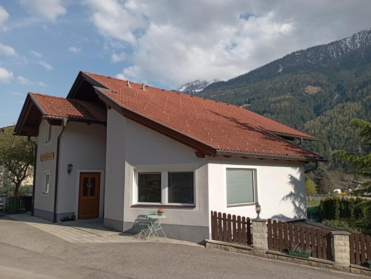 Апартаменти Haus Edelweiss Moelltal Флаттах Екстер'єр фото